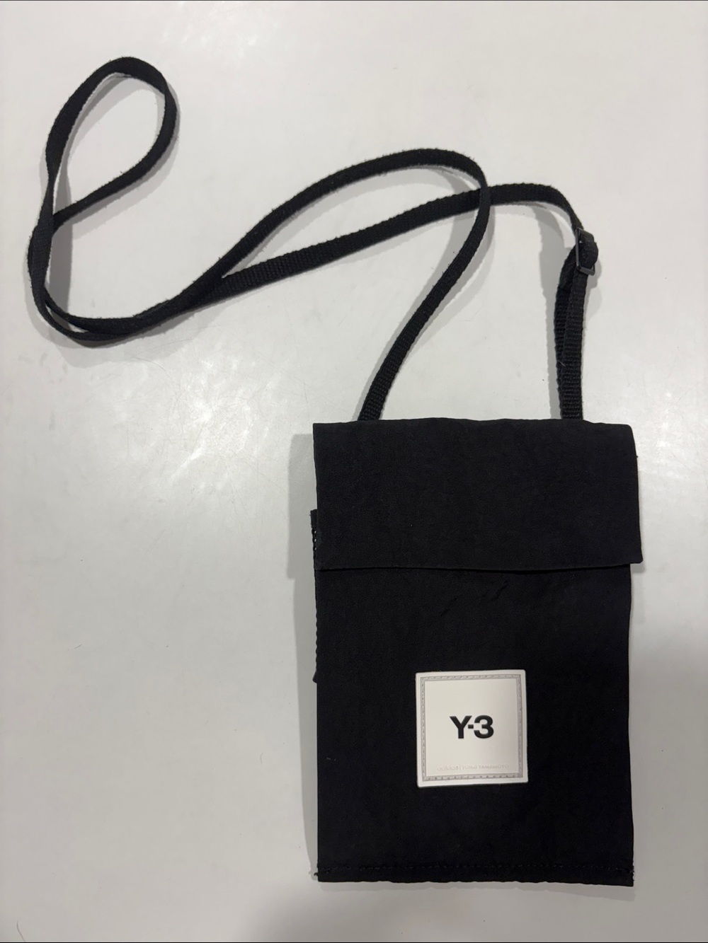 Y-3 Yohji Yamamoto Adidas Black Crinkle Nylon  Crossbody Pouch, Unizex techware - Picture 7 of 11